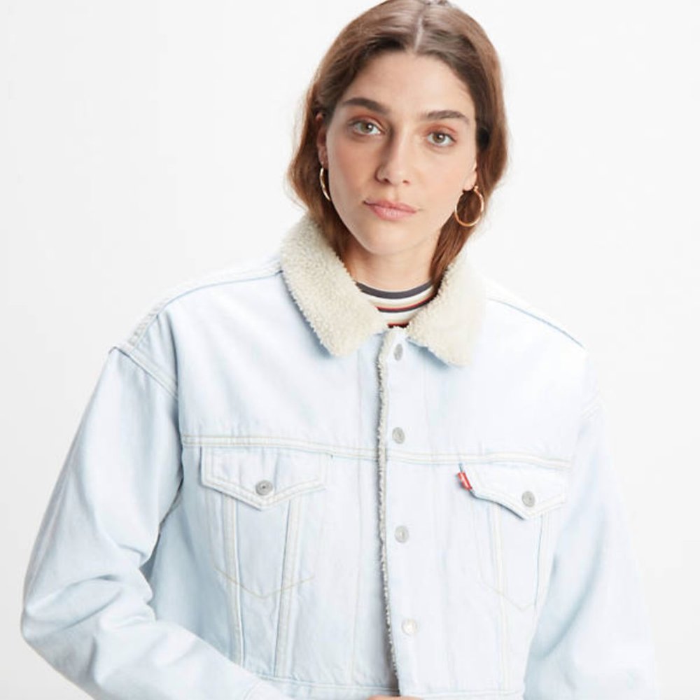 Levi’s Cropped Dad Sherpa Trucker Jacket - Picture 4 of 4